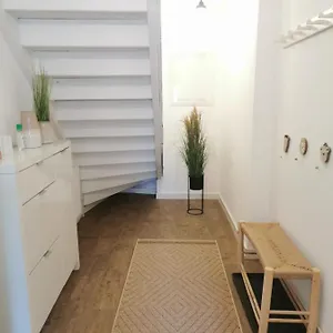  Apartment Theodor